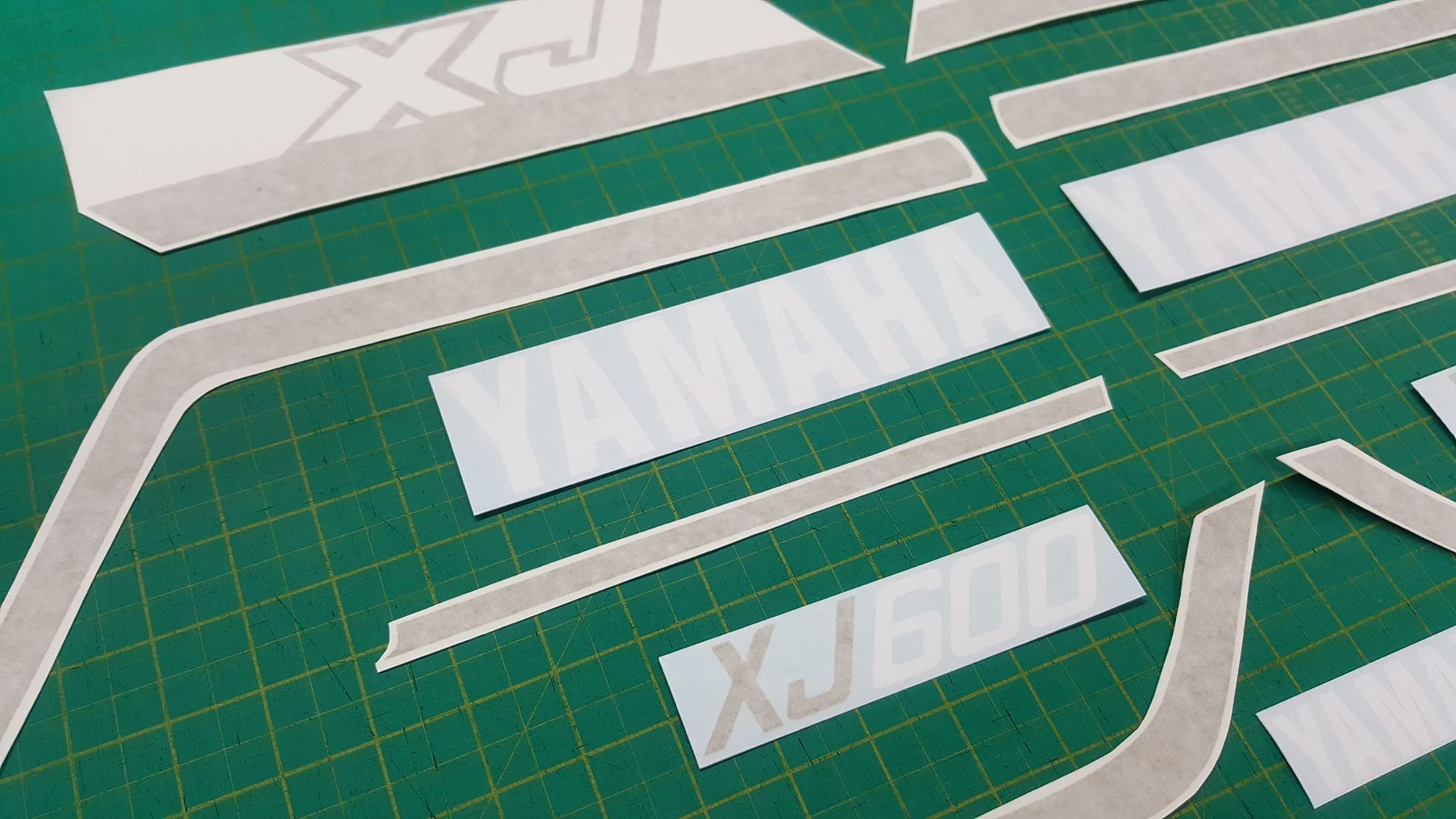 Zen Graphics Ltd - Yamaha XJ600 replacement Decals / Stickers