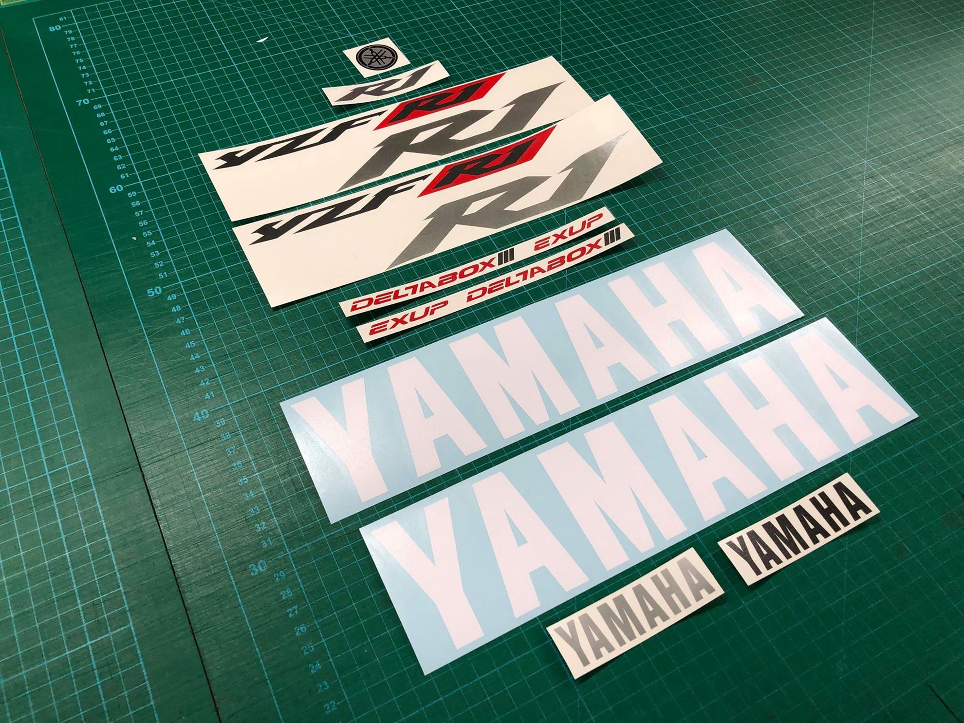 Zen Graphics - Yamaha YZF R1 2002 Replacement Decals / Stickers