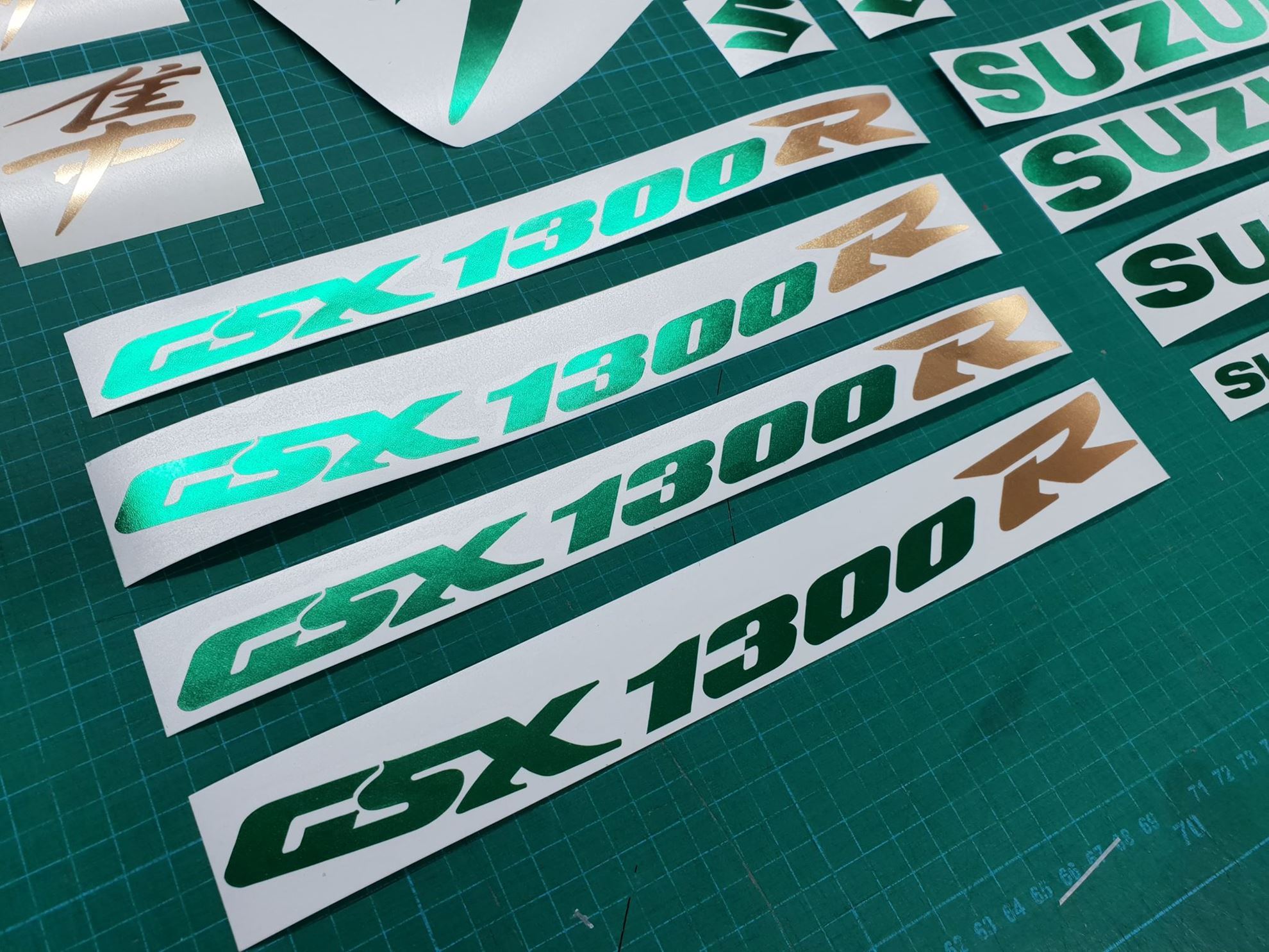 Zen Graphics - Suzuki Hayabusa GSX 1300R 1999 - 2007 replacement Decals ...