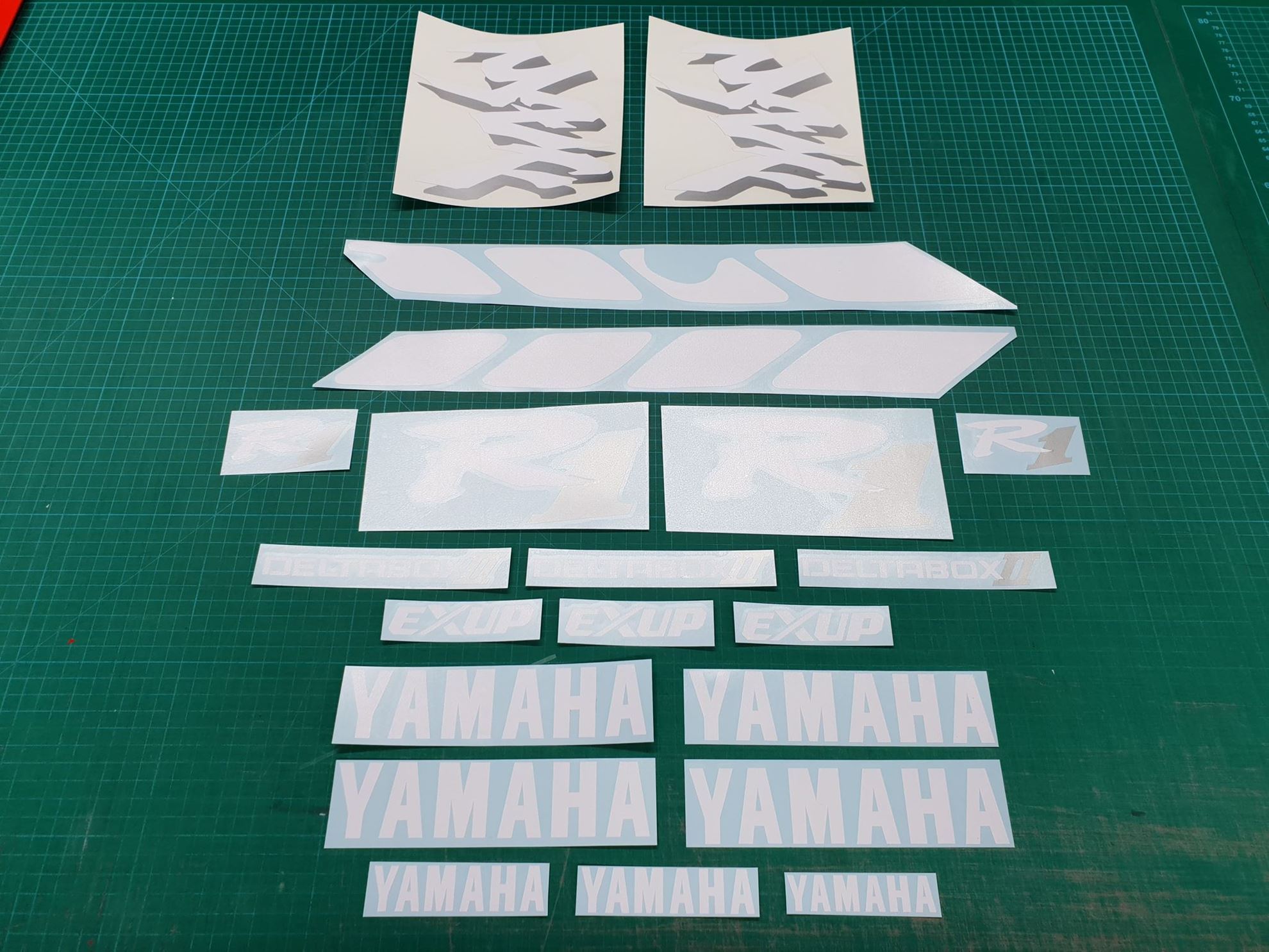 Zen Graphics - Yamaha YZF R1 1998 - 2001 Replacement Decals / Stickers