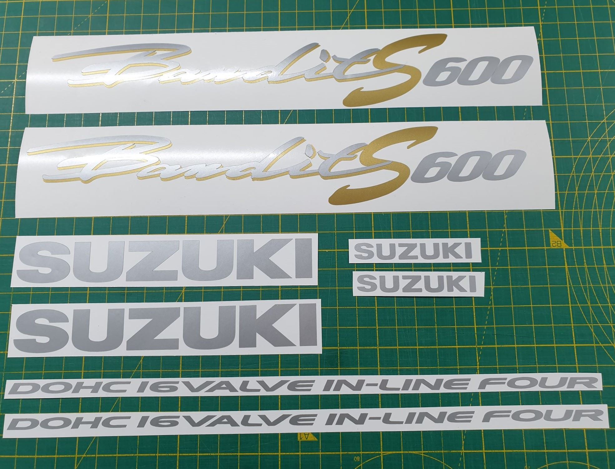 Zen Graphics - Suzuki Bandit GSF 600S 1997 2000 replacement Decals ...