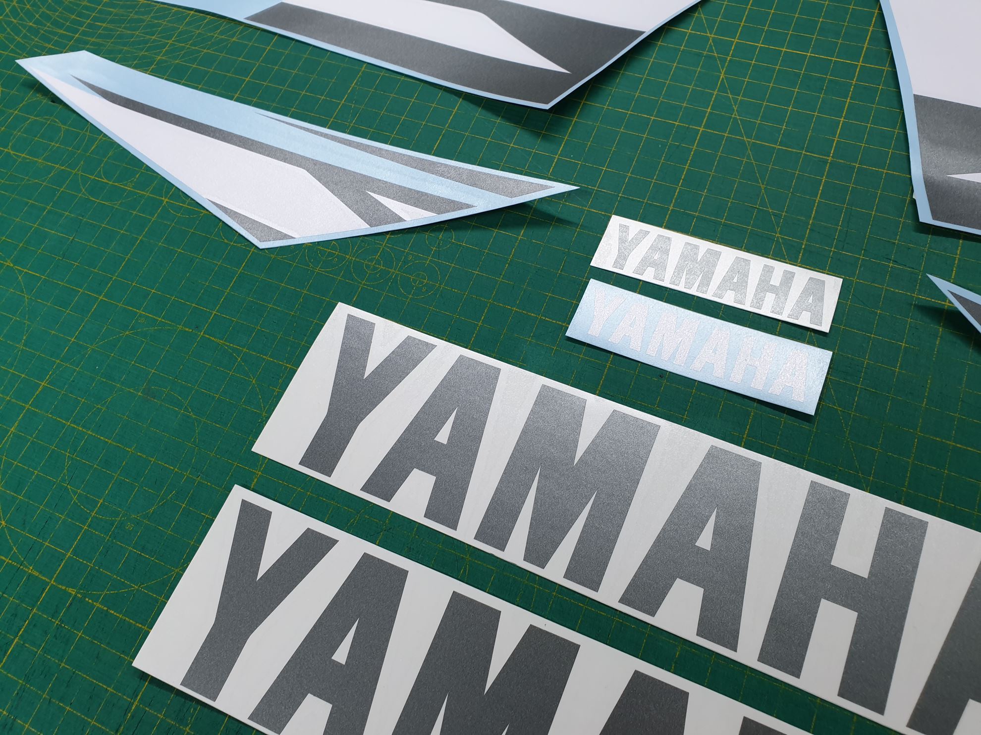 Zen Graphics - Yamaha YZF R1 2004 replacement Decals / Stickers