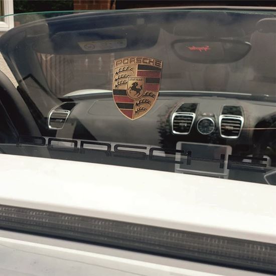 Picture of 981 Spyder Plexi Glass Decal