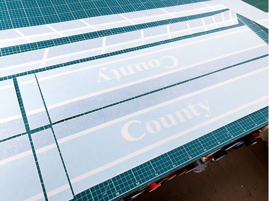 Zen Graphics - Defender 90 County 1984 - 1986 side Stripes / Stickers