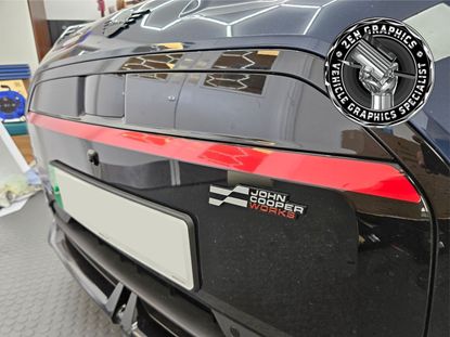 Picture of Mini J05 Aceman JCW Grille Stripe