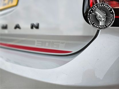 Picture of Mini F60 Countryman JCW 306 HP rear Hatch Lid Stripes